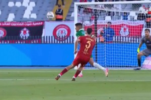 慢放才知道这球有多帅！摩洛哥联赛再轰世界波，十分角